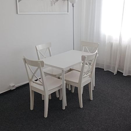 Apartmány Bryksova Praga Exterior foto